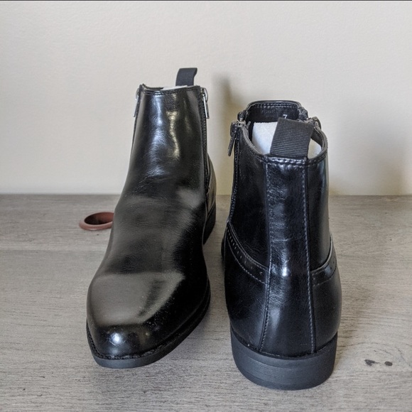 ASOS DESIGN black chelsea boots - Picture 2 of 5